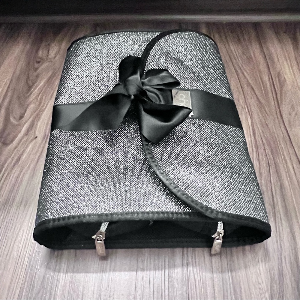 GHD “Precious” Limited Edition Heat Resistant Folding Travel Bag
